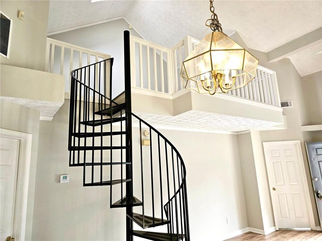 The village at Pine mountain - Residential Lease