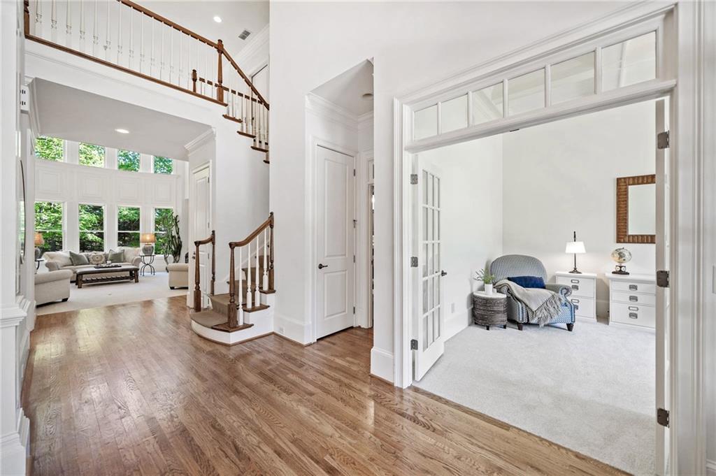 330 Plantation Way, Roswell, Georgia image 9