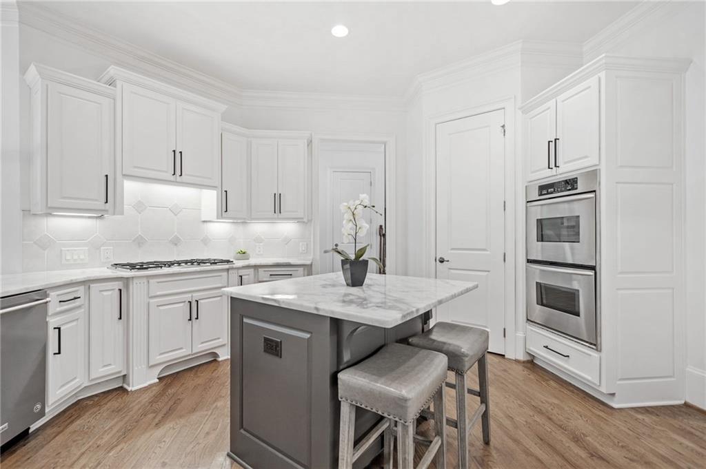 330 Plantation Way, Roswell, Georgia image 16