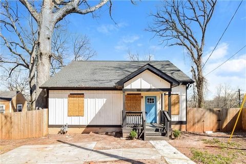 1114 Oak Knoll Terrace SE Atlanta GA 30315