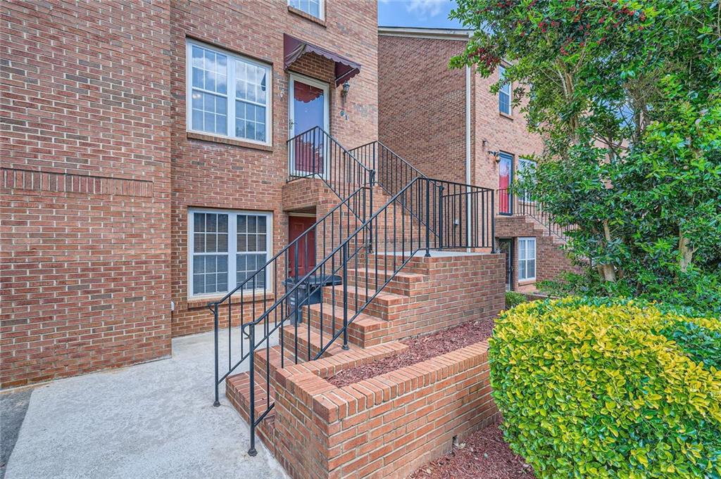 91 Davis Mill Court, Lawrenceville, Georgia image 4