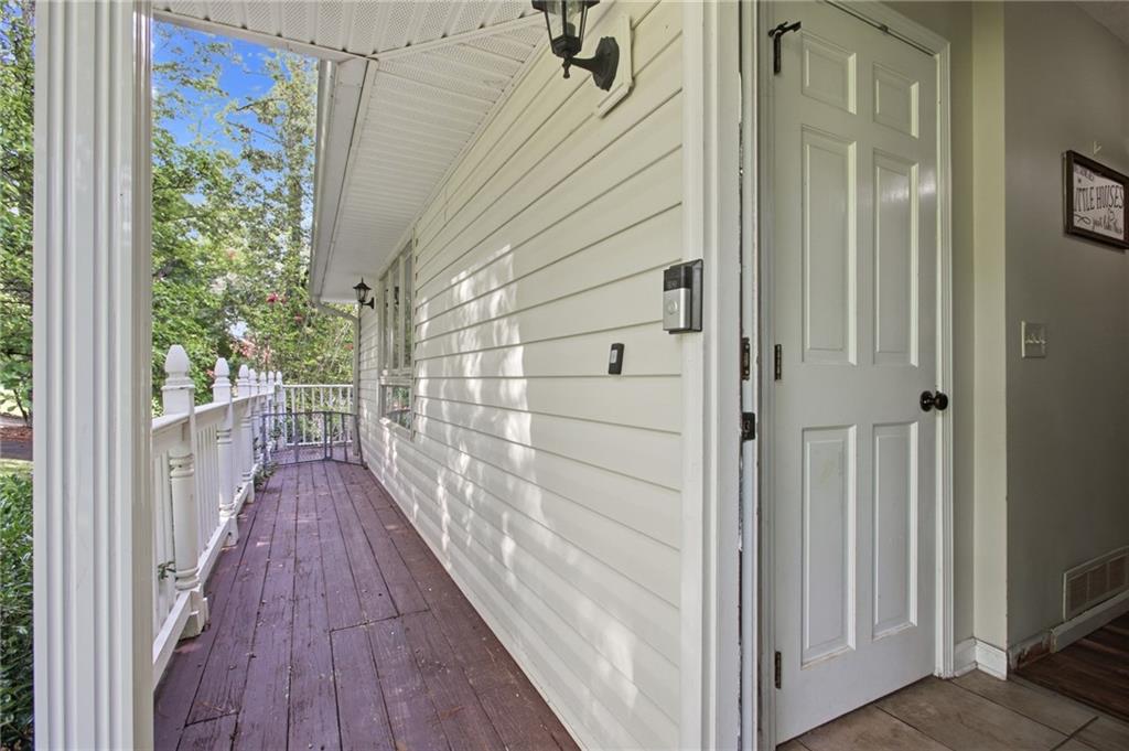 110 Crestmont Drive