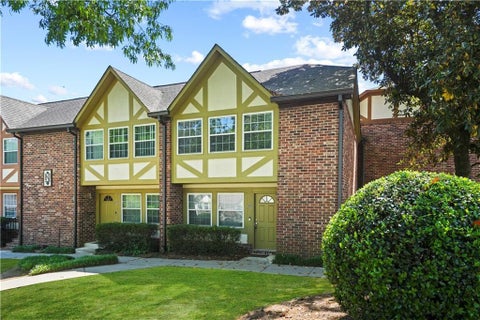 Townhouse For Sale - 2825 Northeast Expressway #N4<br/> Atlanta, GA 30345