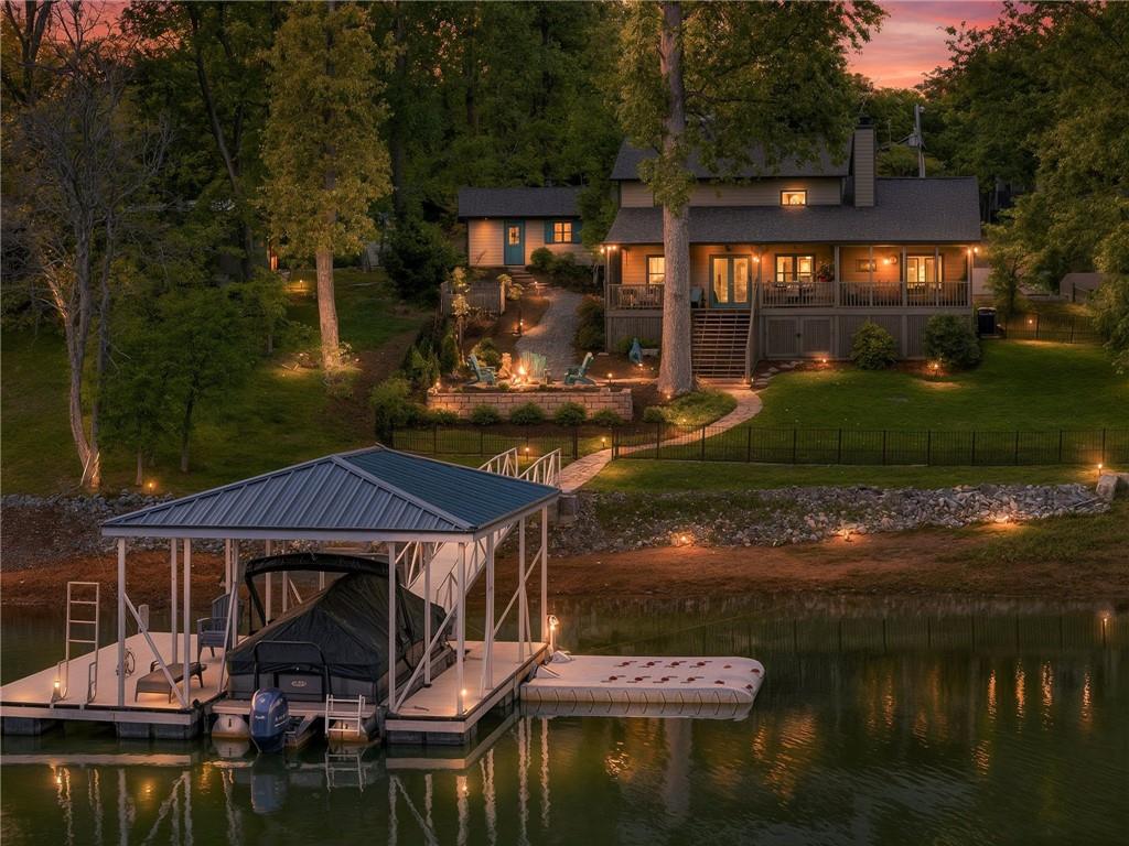 2110 Pine Lake Road