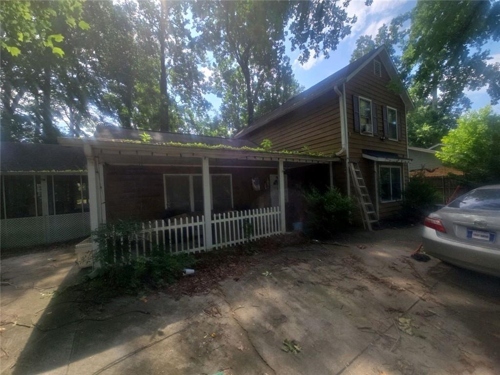 1383 Natchez Trace SW