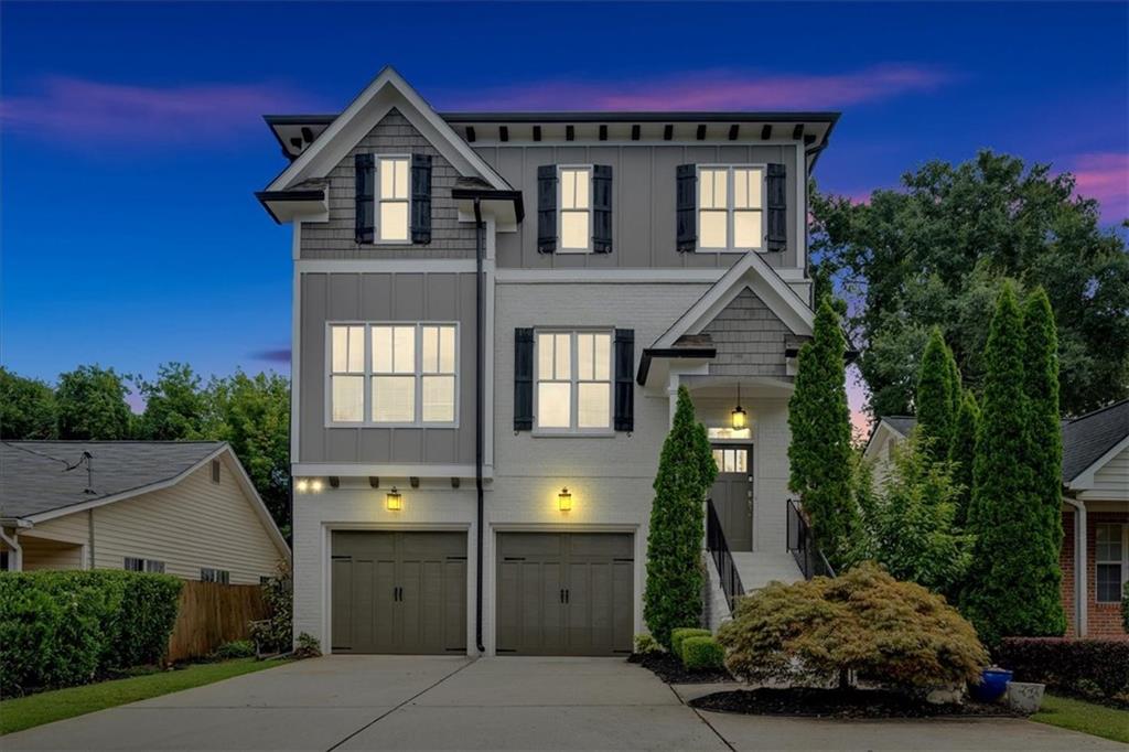 1298 Windsor Parkway NE