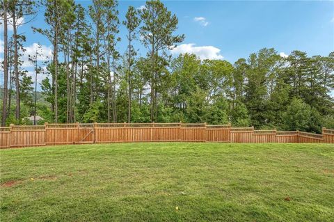 A home in Powder Springs