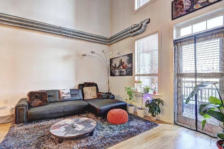 260 18th Street NW 10302