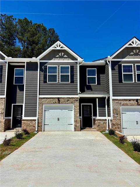 Townhouse For Sale - 122 Meadowview Drive<br/> Temple, GA 30179