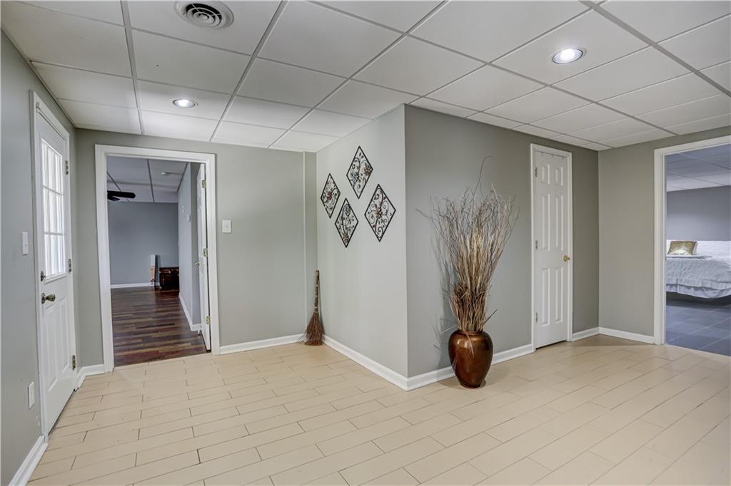 100 E Castle View Drive, Braselton, Georgia image 32