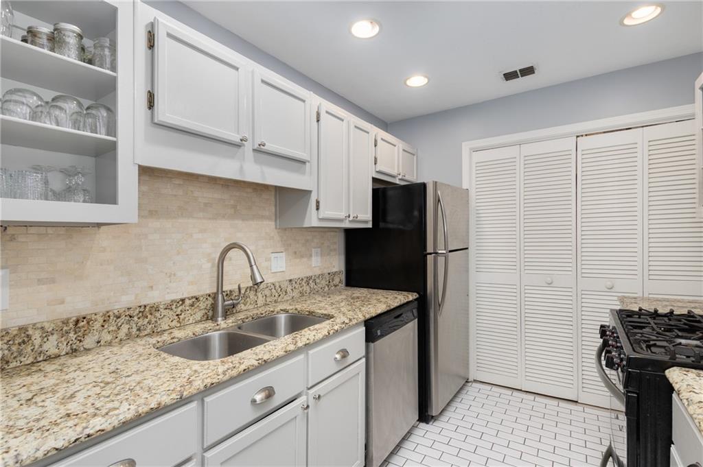 303 Gettysburg Place, Atlanta, Georgia image 4