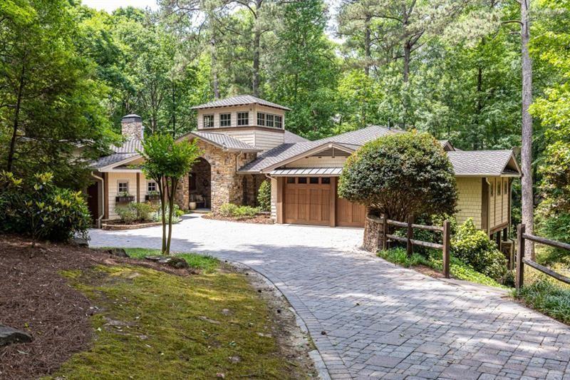 4421 Paradise Circle