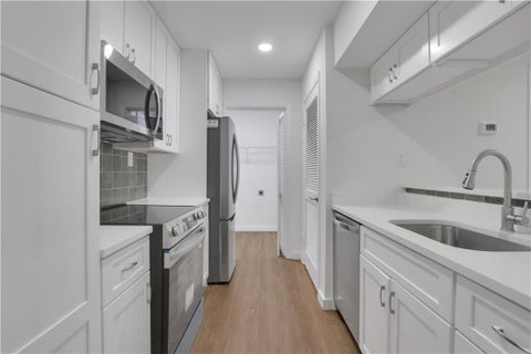 Photo of 122 Tuxworth Circle, Decatur, GA 30033 (MLS # 7847012)