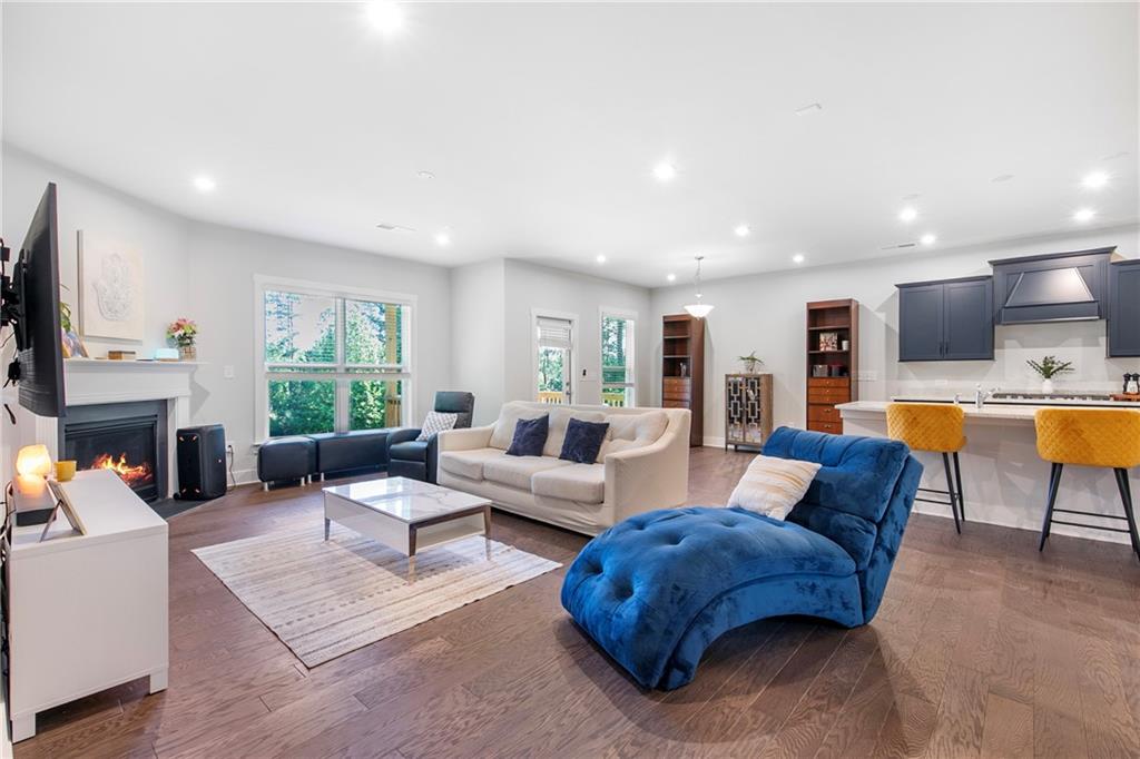 411 Riverclub Road