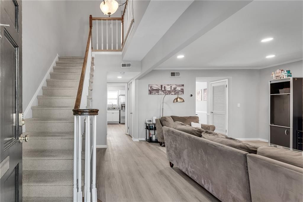 Photo of 6520 Roswell Road #11, Atlanta, GA 30328 (MLS # 7703789)