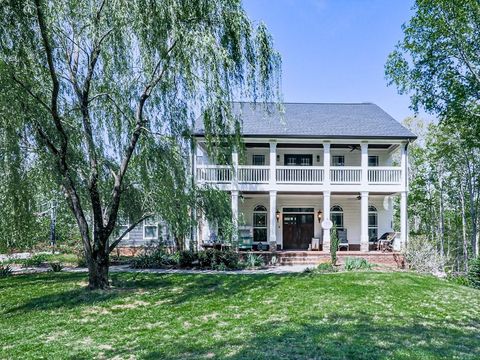 Homes For Sale - 1141 Addington Lane<br/> Waleska, GA 30183