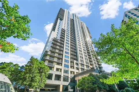 Condo For Sale - 3481 Lakeside Drive #2207<br/> Atlanta, GA 30326
