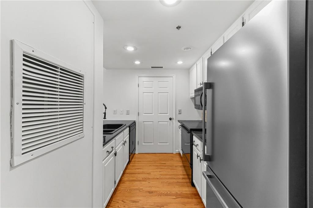 3481 Lakeside Drive NE 2207