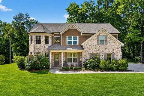 Homes For Sale - 717 Craig Drive<br/> Lawrenceville, GA 30046