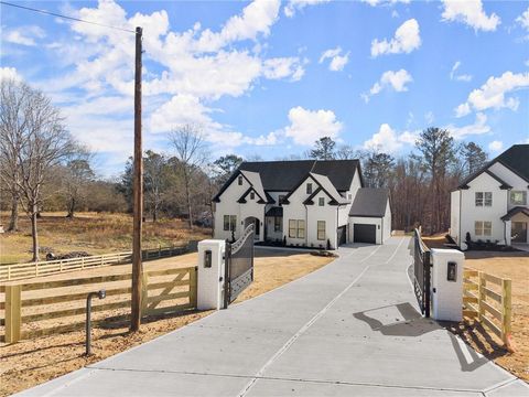 A home in Hoschton