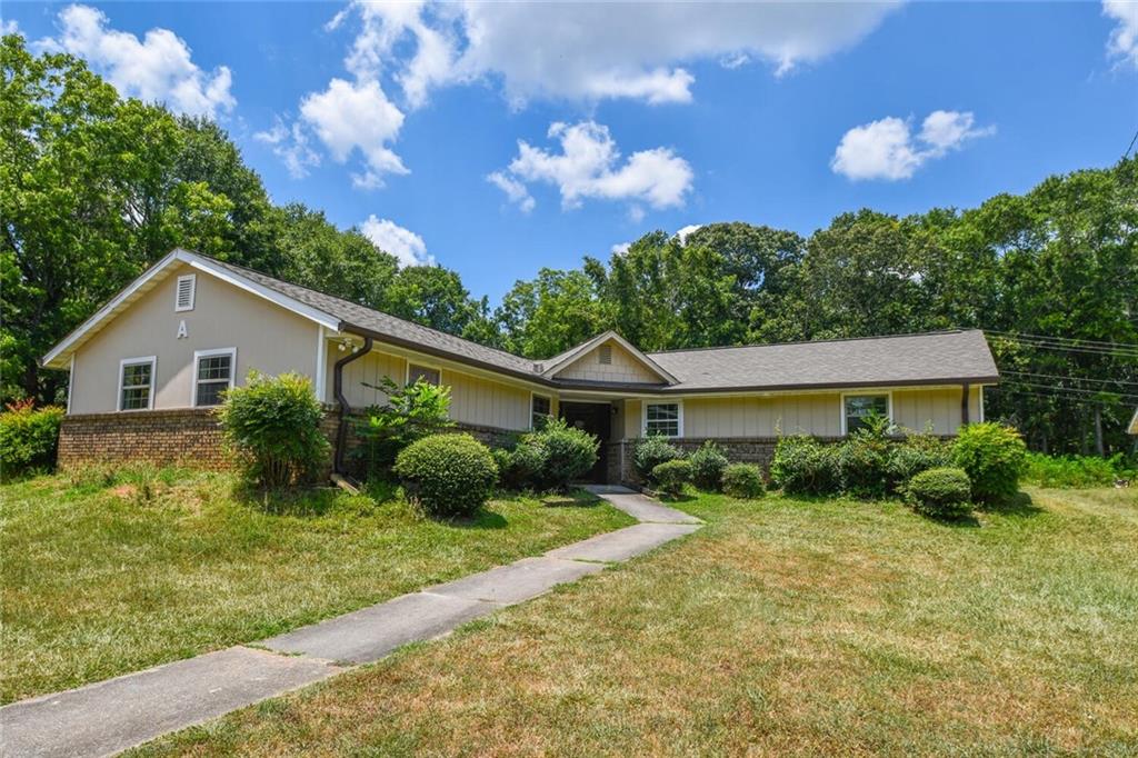 1482 Waverly Way