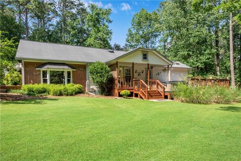 435 Old Holly Road Roswell GA 30075