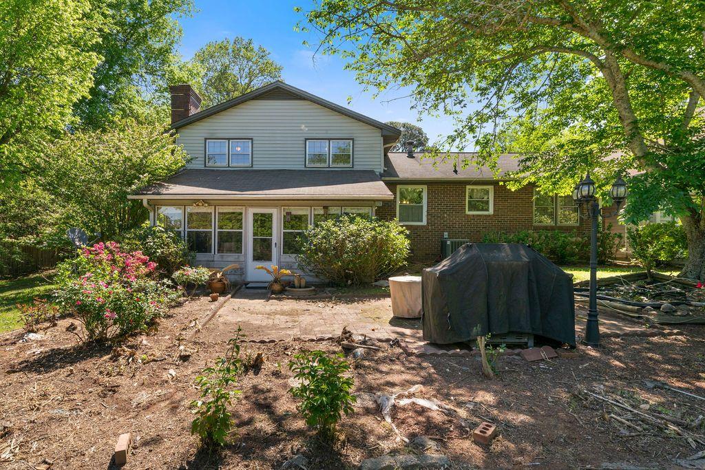 2921 Huntcliff Drive, Marietta, Georgia image 41