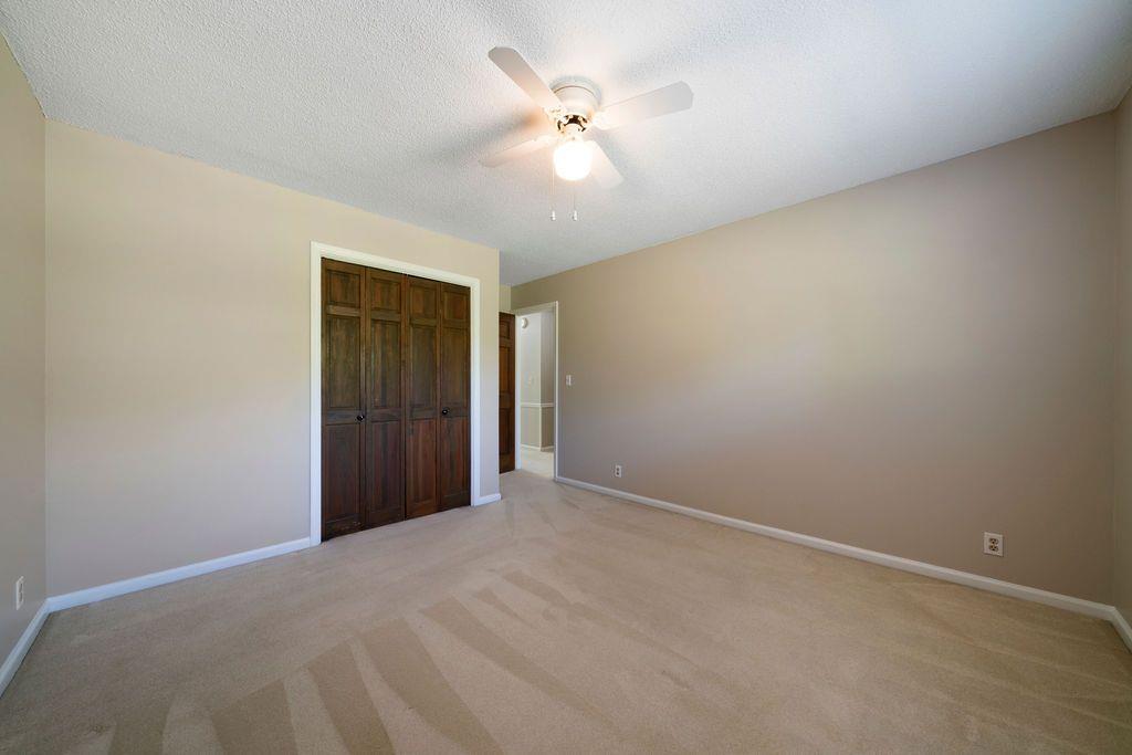 2921 Huntcliff Drive, Marietta, Georgia image 32