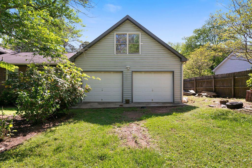 2921 Huntcliff Drive, Marietta, Georgia image 35