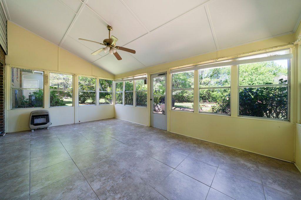 2921 Huntcliff Drive, Marietta, Georgia image 23