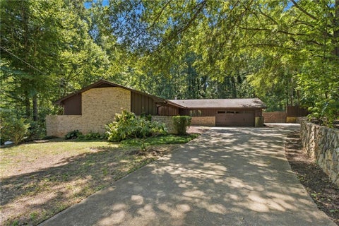 Homes For Sale - 2670 S Hudlow Court<br/> Dekalb County, Tucker, GA 30084