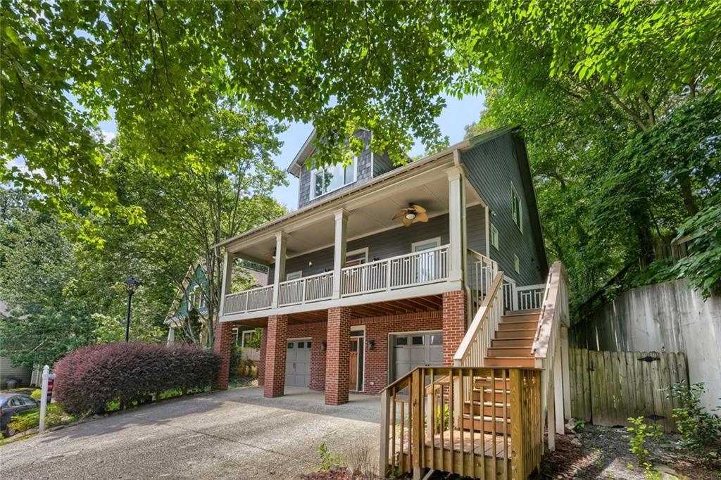 1444 Lakeview East Drive