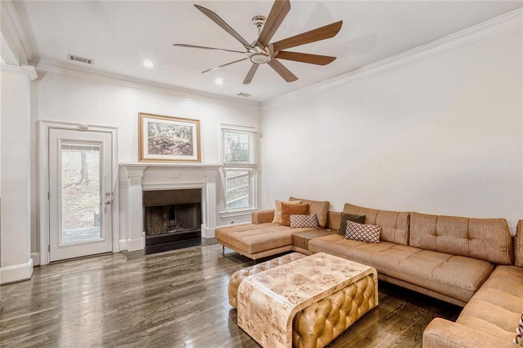 1444 Lakeview East Drive