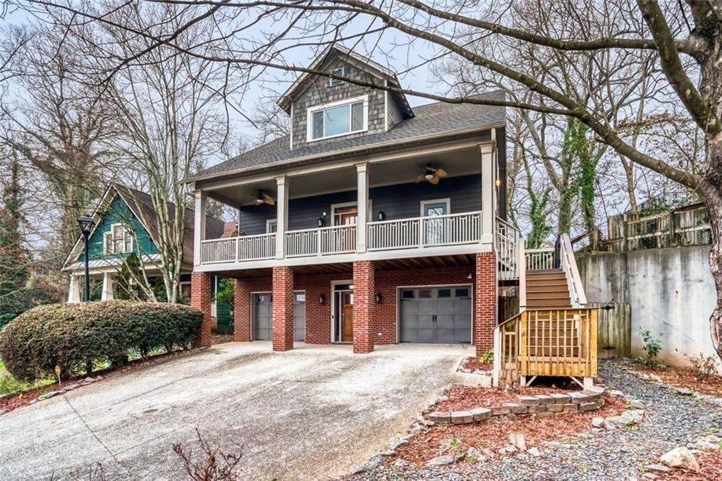 1444 Lakeview East Drive