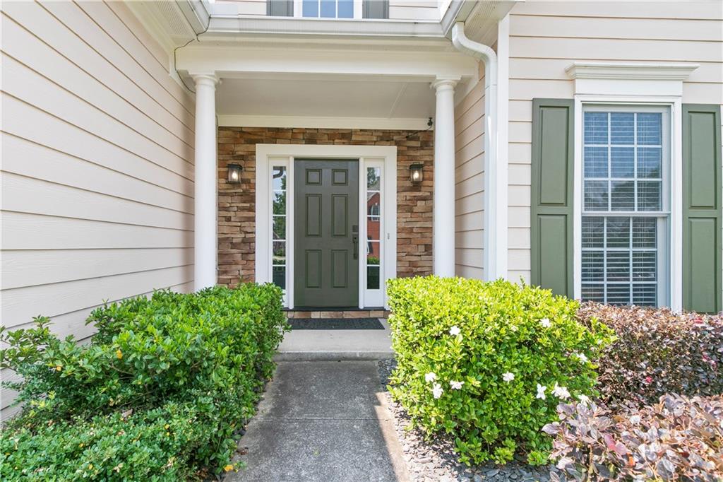 5365 Twin Creeks Drive, Norcross, Georgia image 3