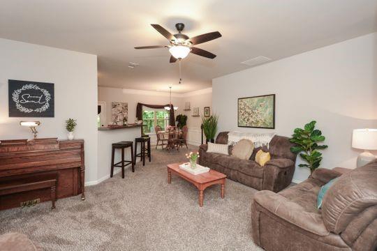 692 Oakside Place, Acworth, Georgia image 11
