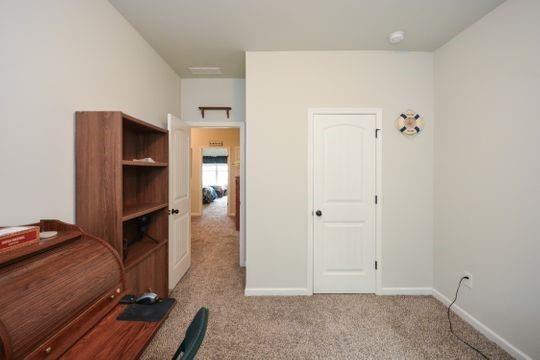 692 Oakside Place, Acworth, Georgia image 14