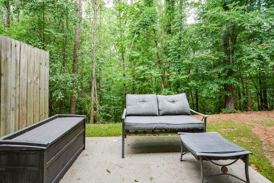 692 Oakside Place, Acworth, Georgia image 34