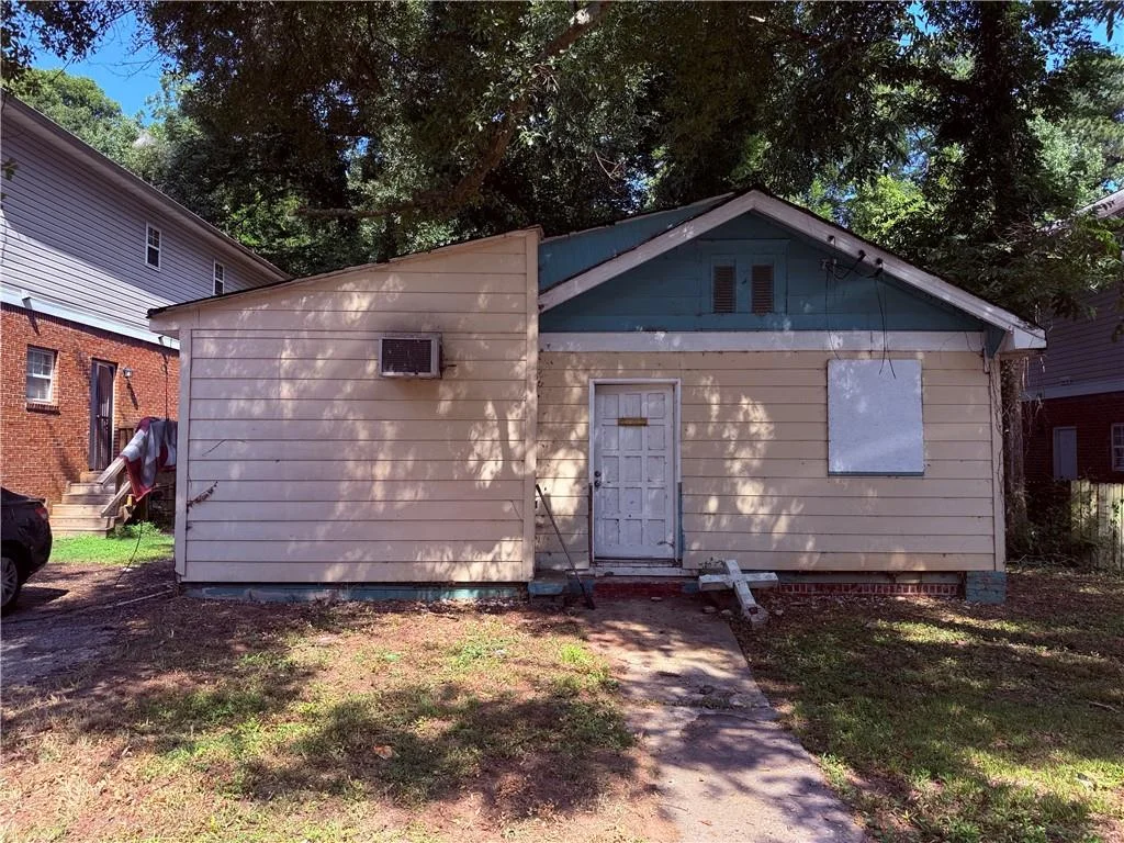 984 Sims Avenue NW, Atlanta, GA, 30318