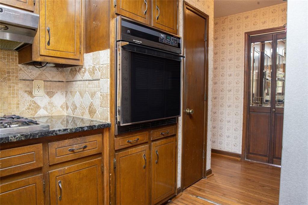 1709 Oak Ridge Circle, Stone Mountain, Georgia image 13
