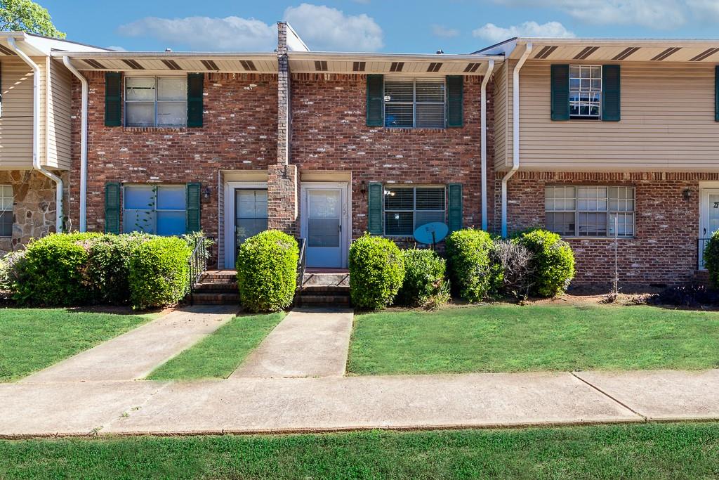 501 Carlton Road 2E