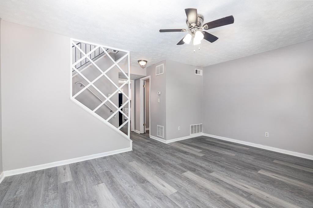 501 Carlton Road 2E