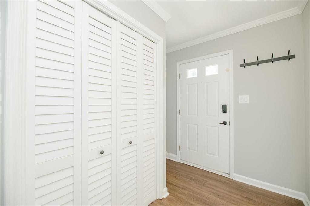 595 HARCOURT SE