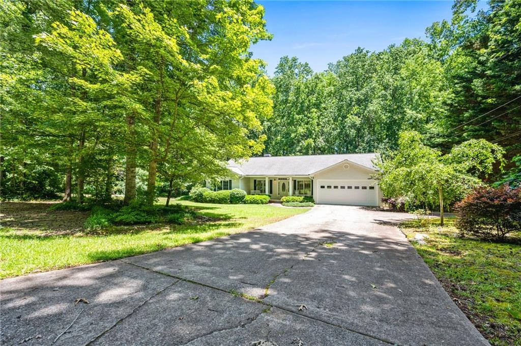 1294 Red Rock Road, Acworth, Georgia image 2