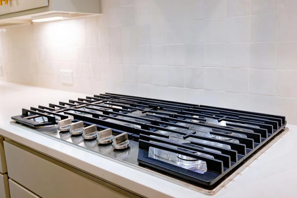 Gainesville, Georgia 30506, United States, 4 Bedrooms Bedrooms, ,4 BathroomsBathrooms,Residential,Active,184162