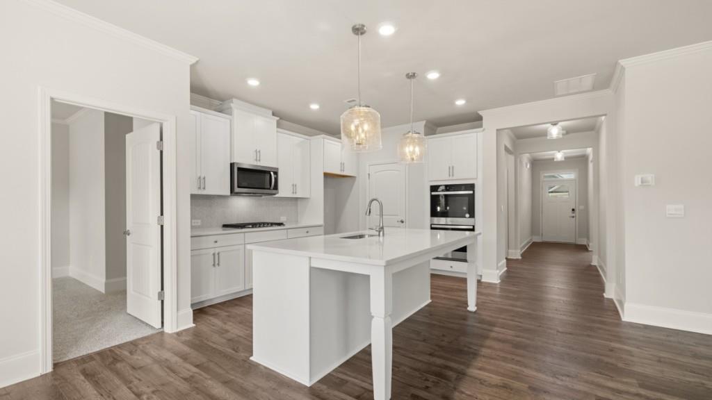 85 Lakeview Point