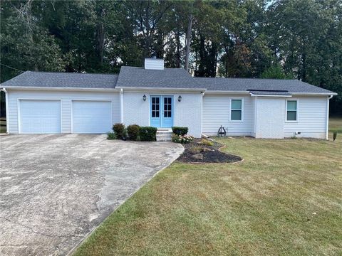 Homes For Rent - 1608 Willie Drive<br/> Marietta, GA 30062