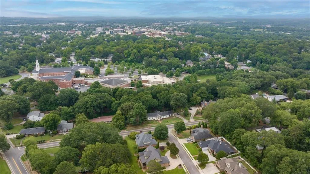 Gainesville, Georgia 30501, United States, 3 Bedrooms Bedrooms, ,2 BathroomsBathrooms,Residential,Coming Soon,146497