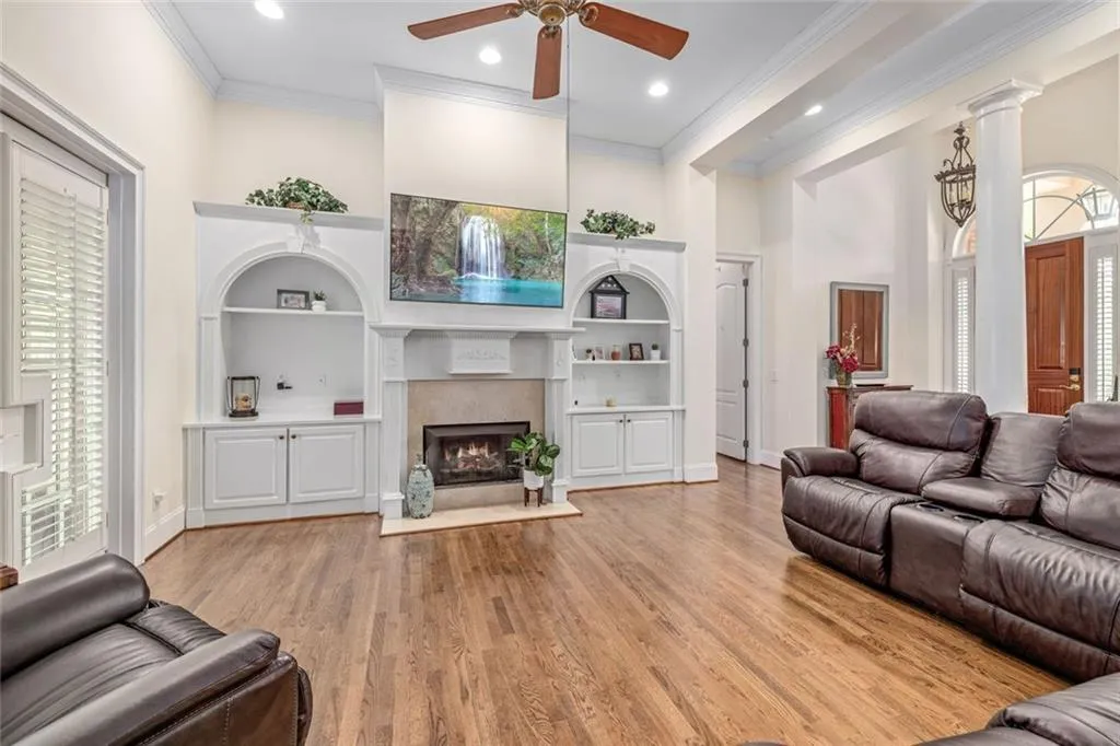 Gainesville, Georgia 30501, United States, 3 Bedrooms Bedrooms, ,2 BathroomsBathrooms,Residential,Coming Soon,146497