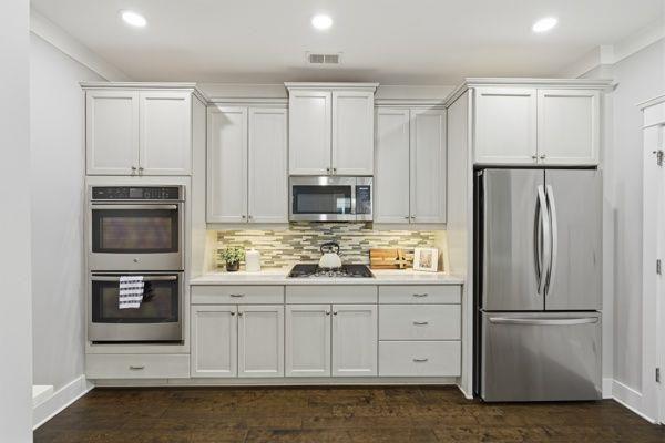 1720 Whitfield Parc Circle SE